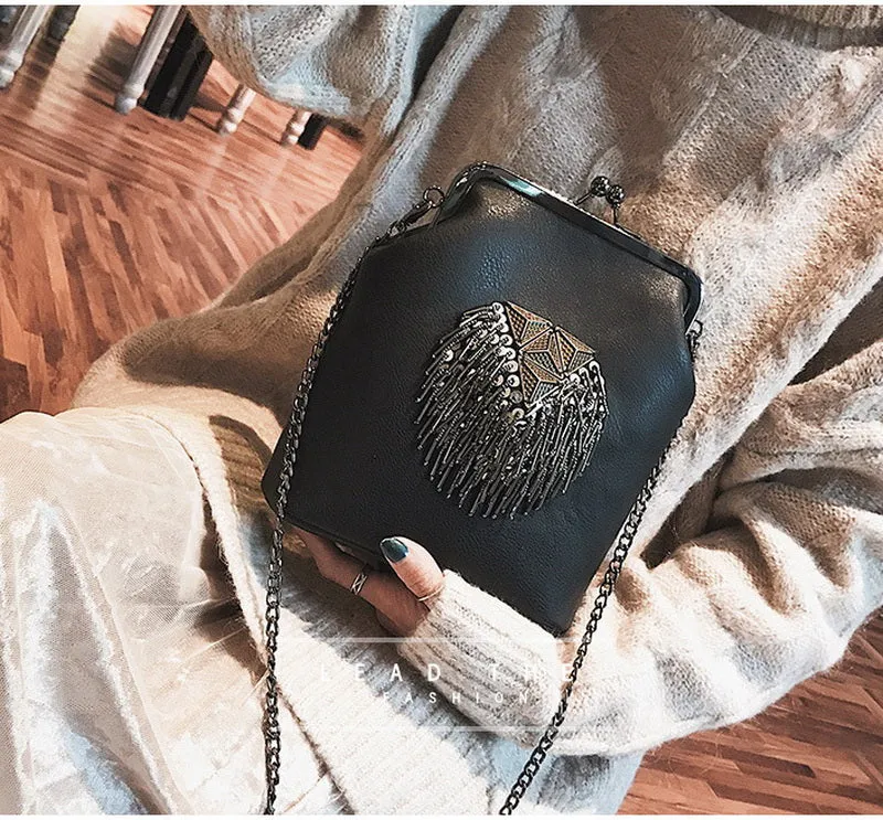 Aspen Shell Chain Crossbody Bags