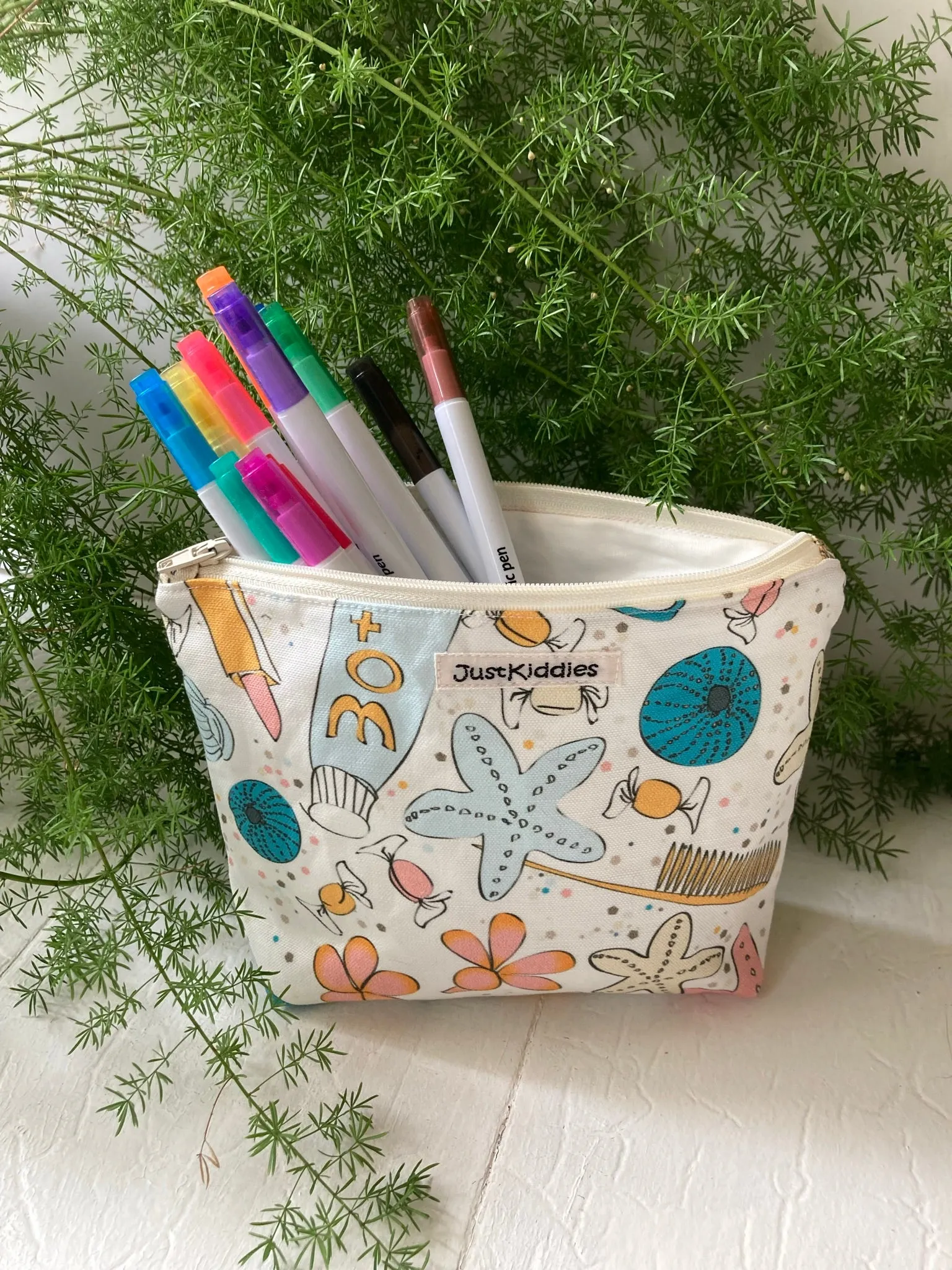 BEAUTY BAG - What's in my bag