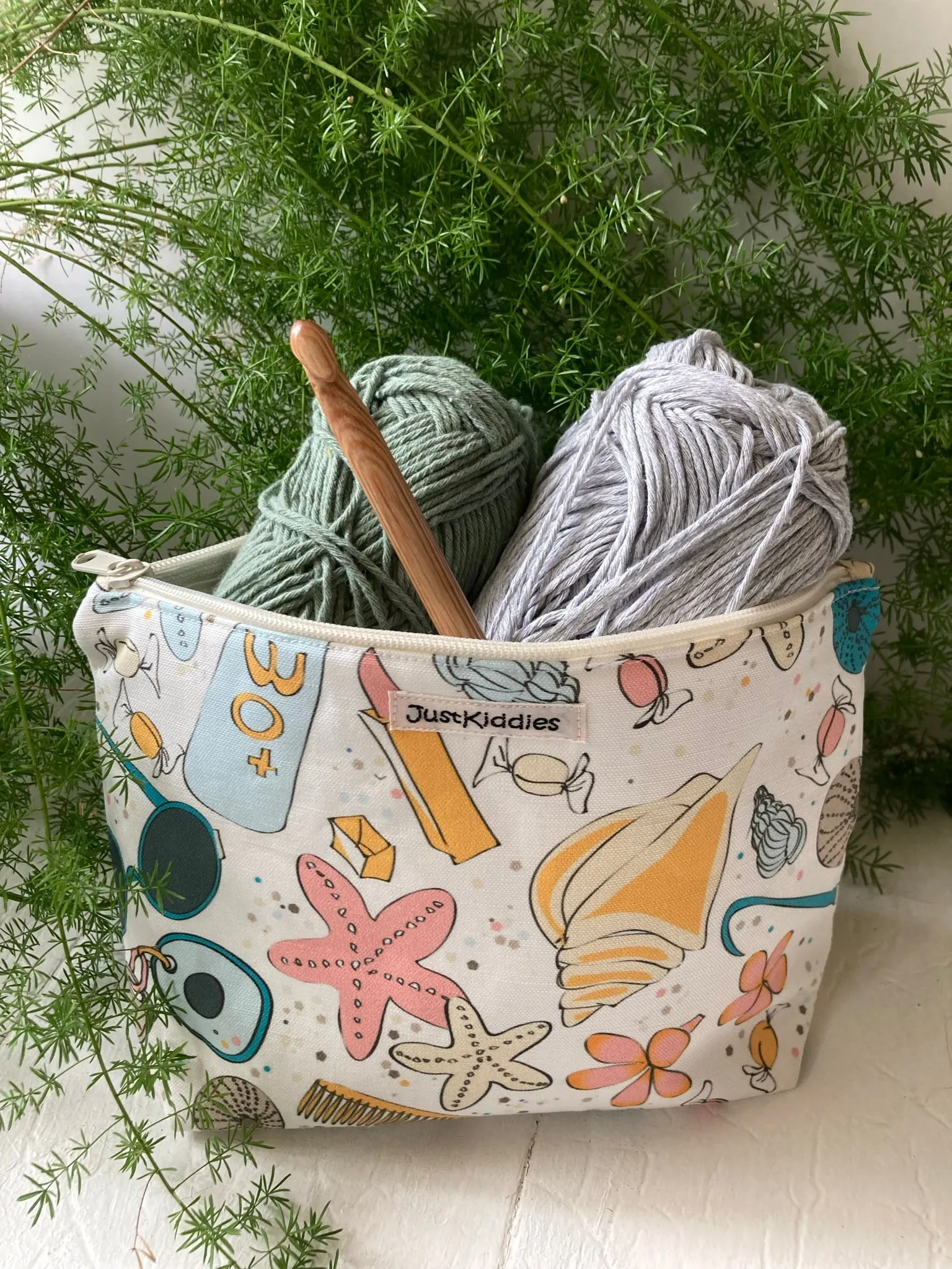 BEAUTY BAG - What's in my bag
