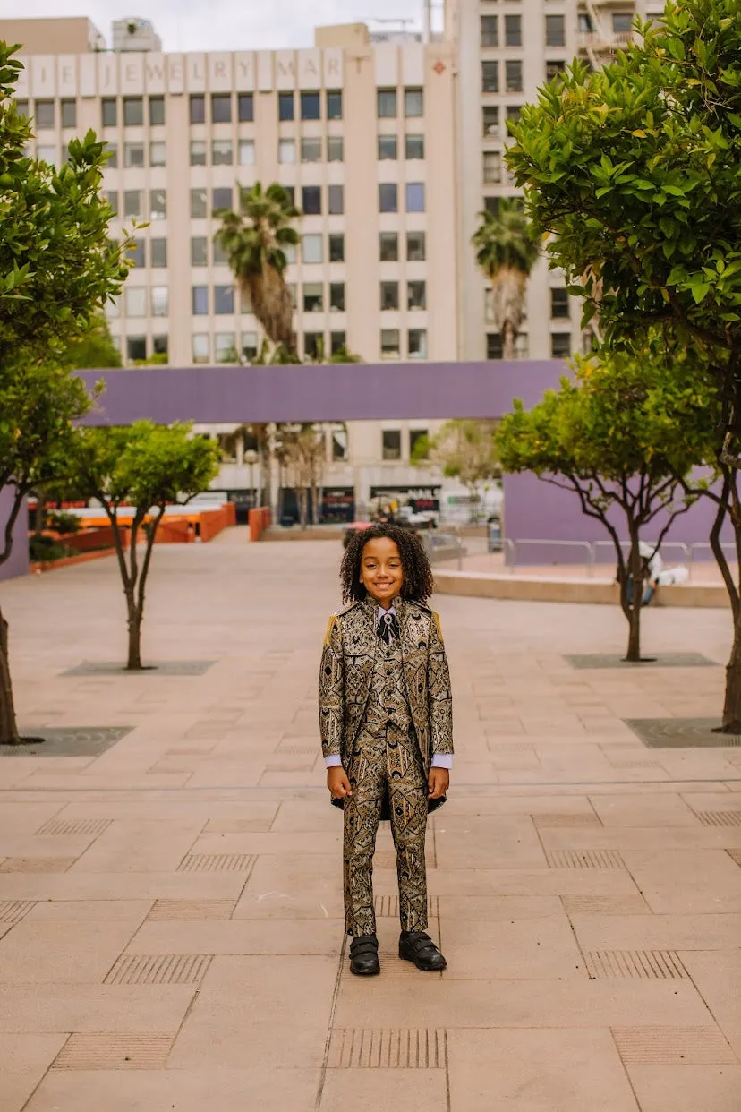 Gentleman Luxury Couture Tux