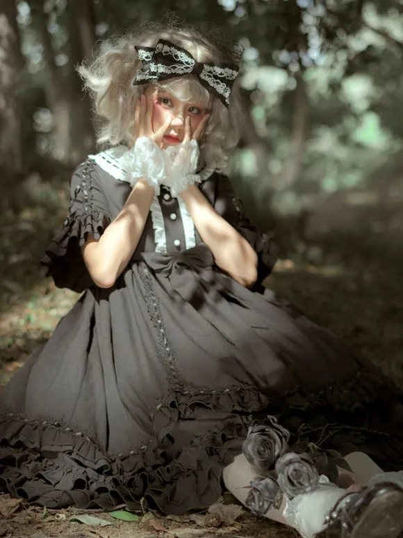 Gothic Lolita Dresses Bows Lace Black