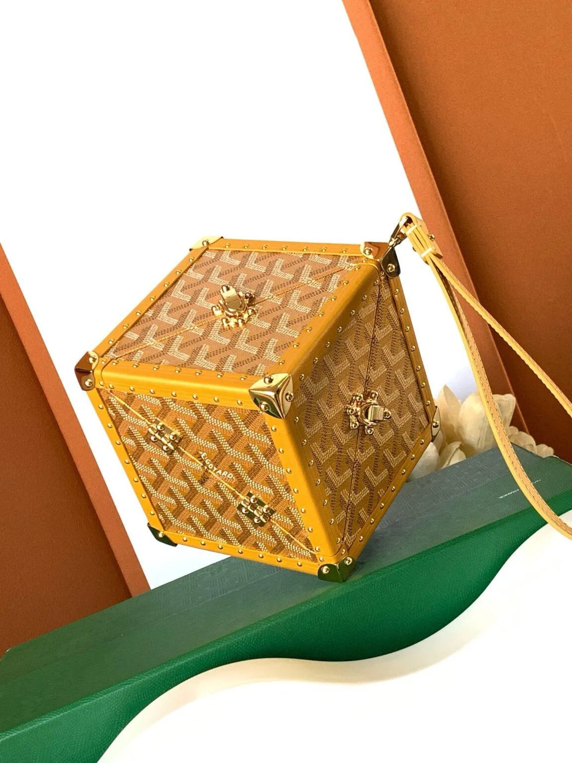 Goyard Dé Chest Bag