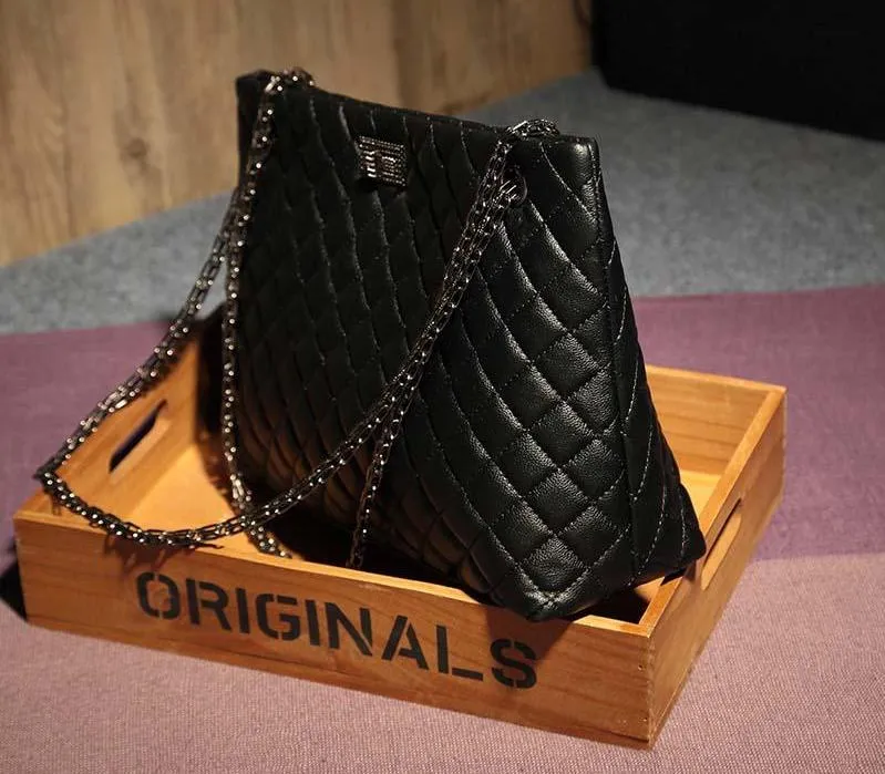 Guvanni Lex Luxury Quilt Handbags