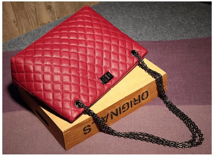 Guvanni Lex Luxury Quilt Handbags