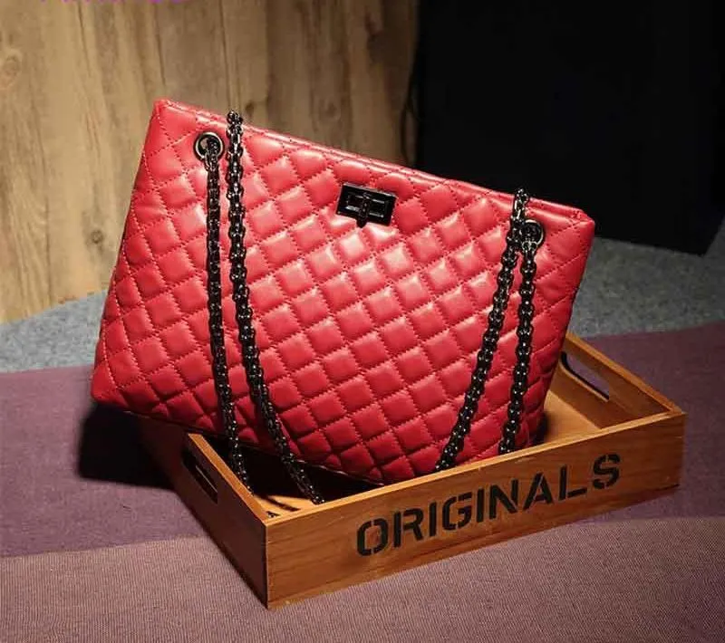 Guvanni Lex Luxury Quilt Handbags