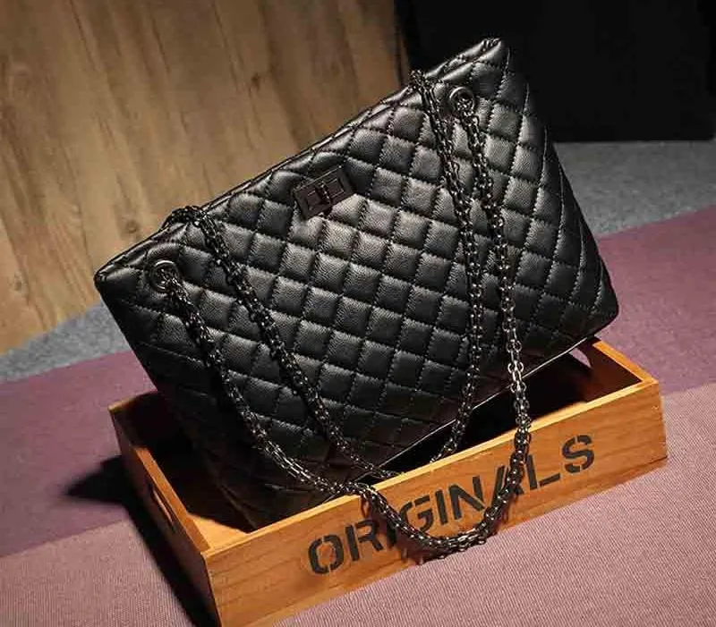Guvanni Lex Luxury Quilt Handbags