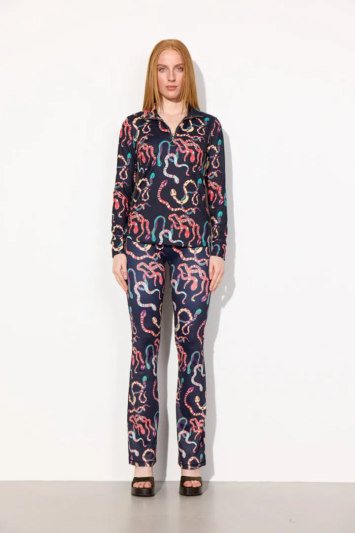 inga Zipper Blouse - Black snake Art Print