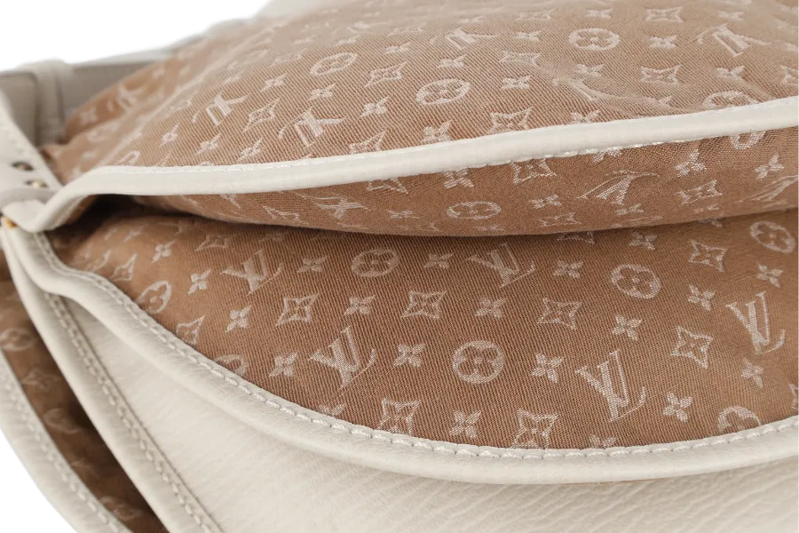 LOUIS VUITTON AMMAN MINI LIN MONOGRAM BEIGE CANVAS GOLD HARDWARE NO DUST COVER