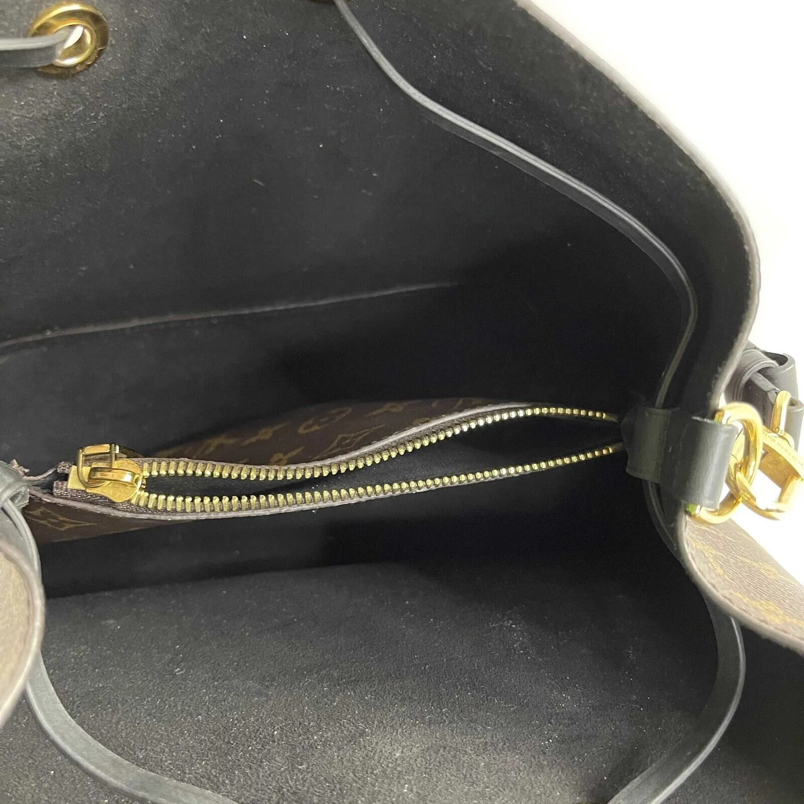 Louis Vuitton - Excellent - LV NeoNoe Monogram Brown Canvas MM Shoulder Bag