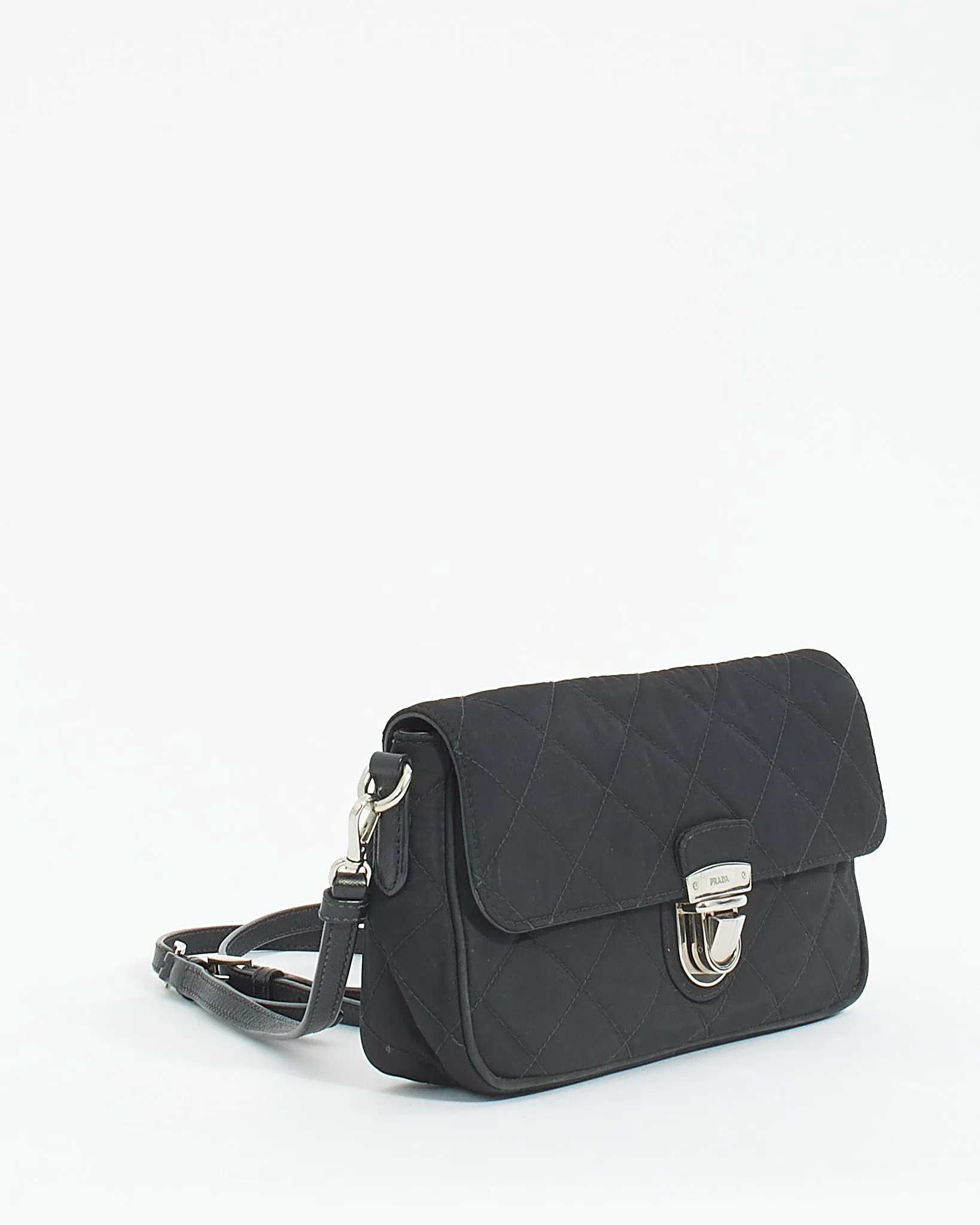 Prada Black Nylon Nylon Tessuto Impuntu Pushlock Buckle Crossbody Bag