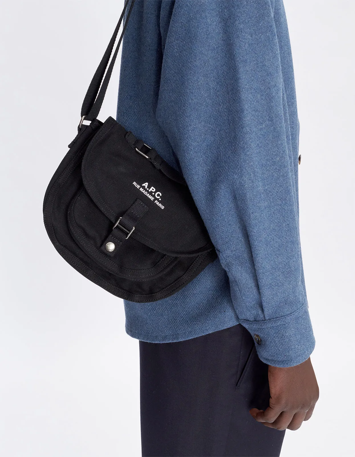 Recuperation Crossbody Bag - LZZ Black