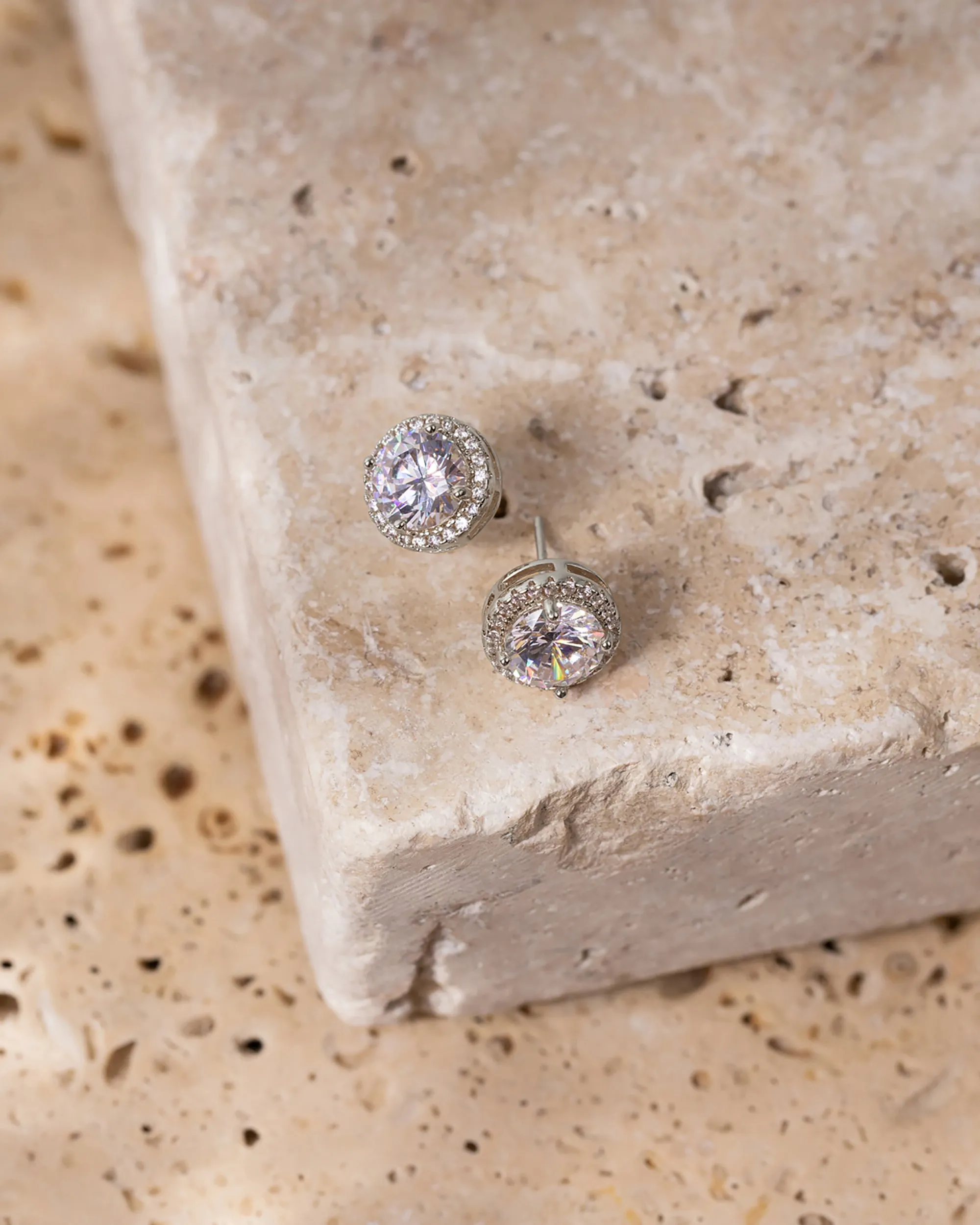 Small Halo Studs
