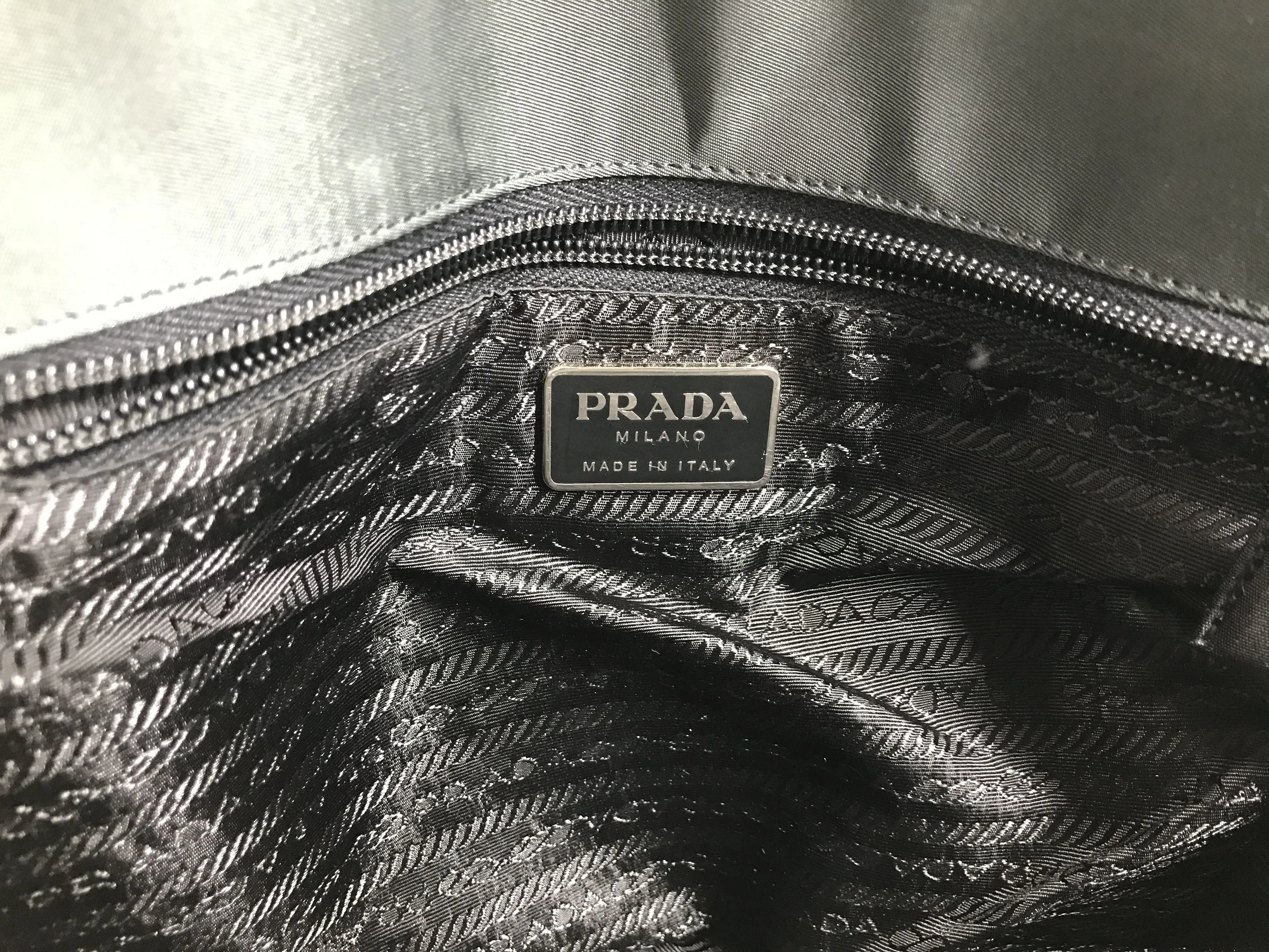 Tessuto Nylon Shoulder Bag