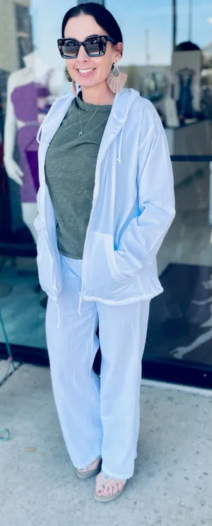 The Wind Jacket - White