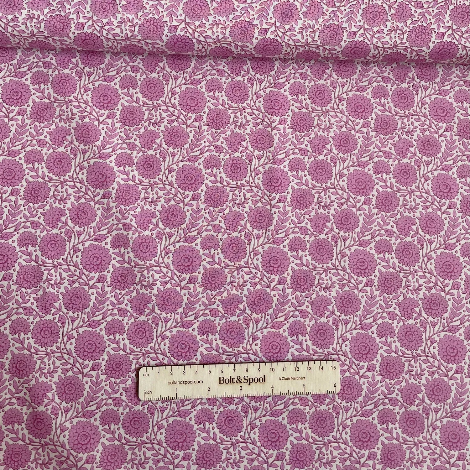 Tilda Fabrics : Windy Days - Aella Pink