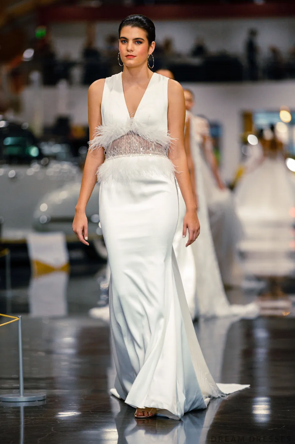 V-neck Halter Wedding Dress (#Darya)