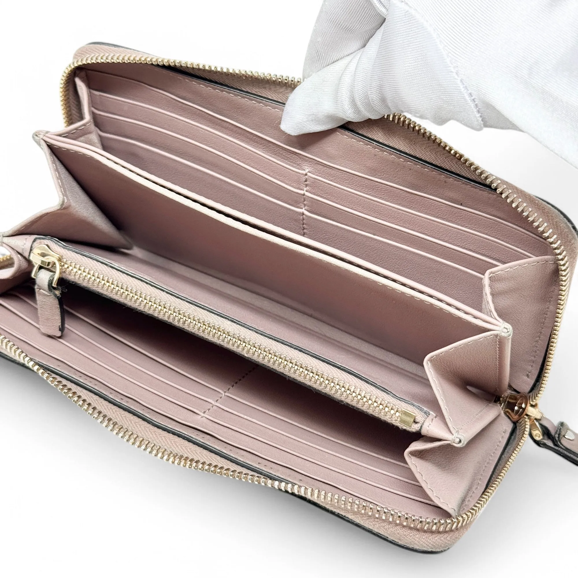 Valentino Nude Rockstud Zip Wallet