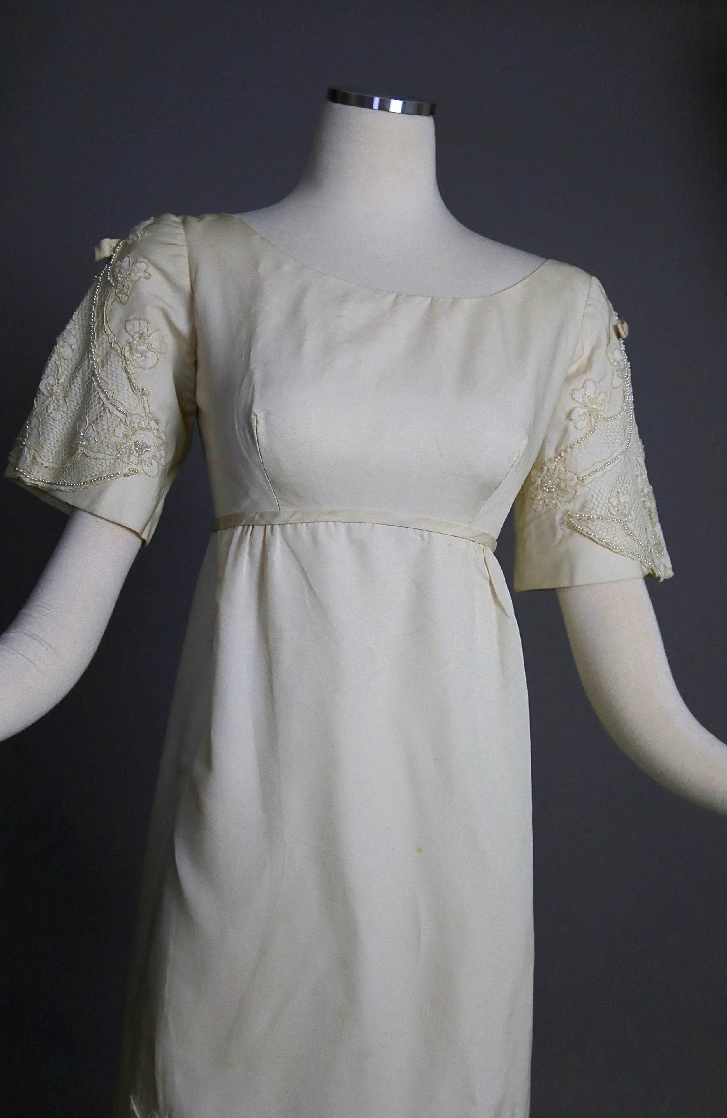 Vintage 60s wedding dress ivory silk w beaded lace retro bridal dress S Small